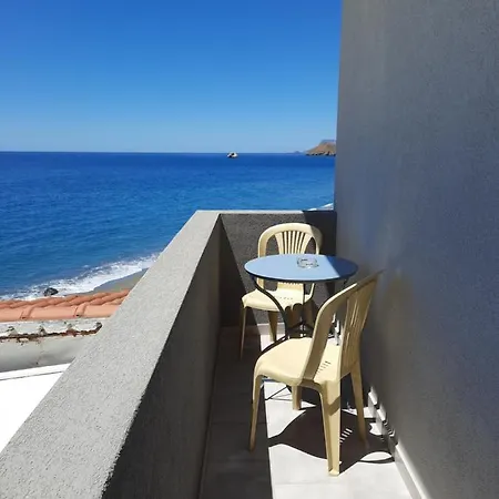 Voula Hotell