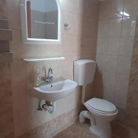 Отель Voula 3*